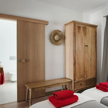 Lucitimo - Modern 3 Bedroom - Perfect For Families - Well Furnished Interior Villa Playa Blanca (Lanzarote)